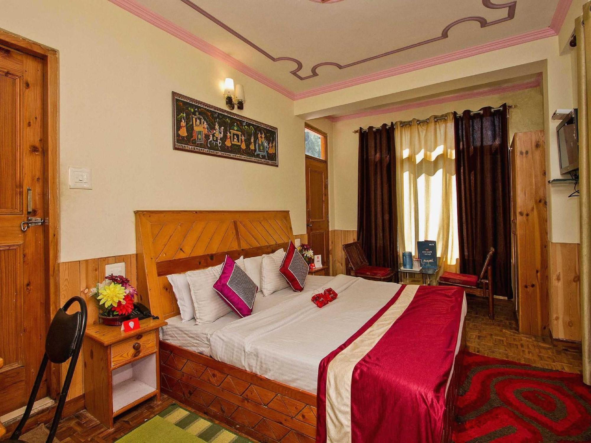 Hotel O Antriksh Cottage Manāli Kültér fotó
