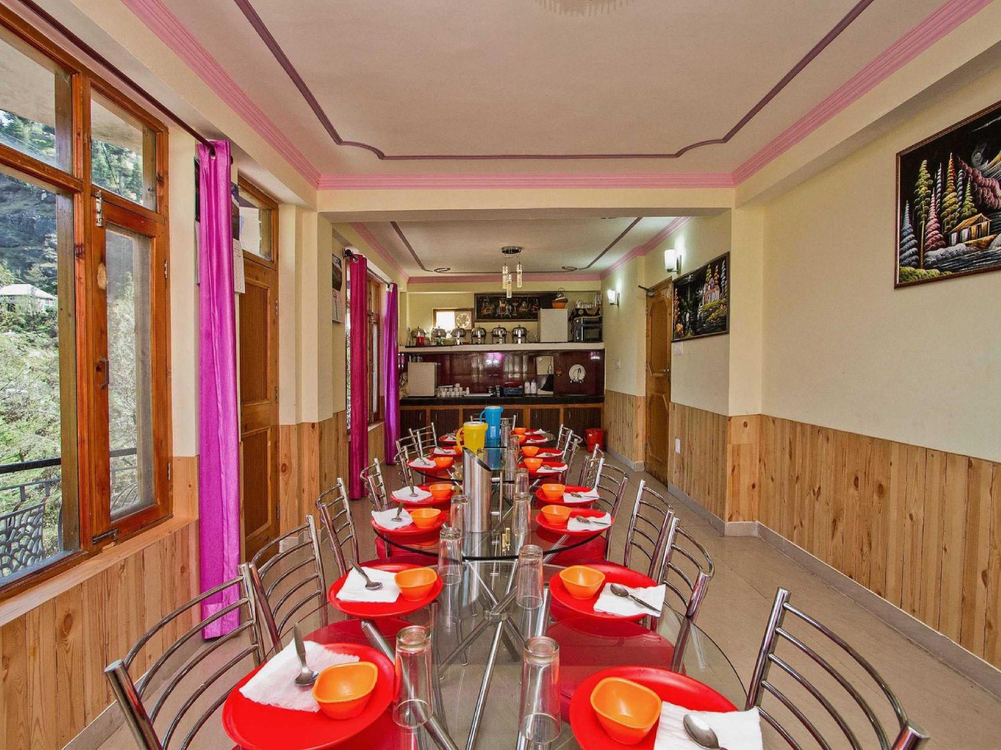 Hotel O Antriksh Cottage Manāli Kültér fotó