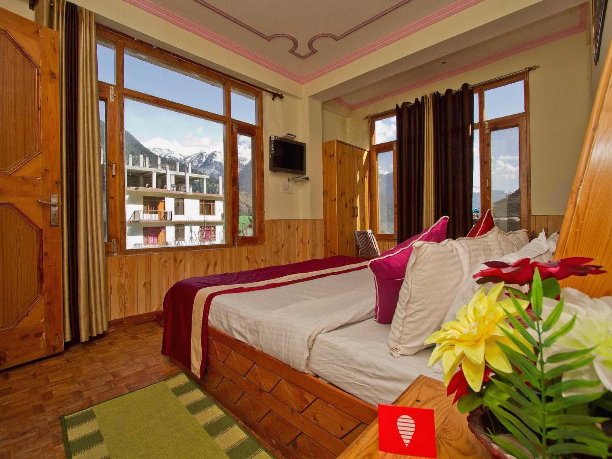 Hotel O Antriksh Cottage Manāli Kültér fotó