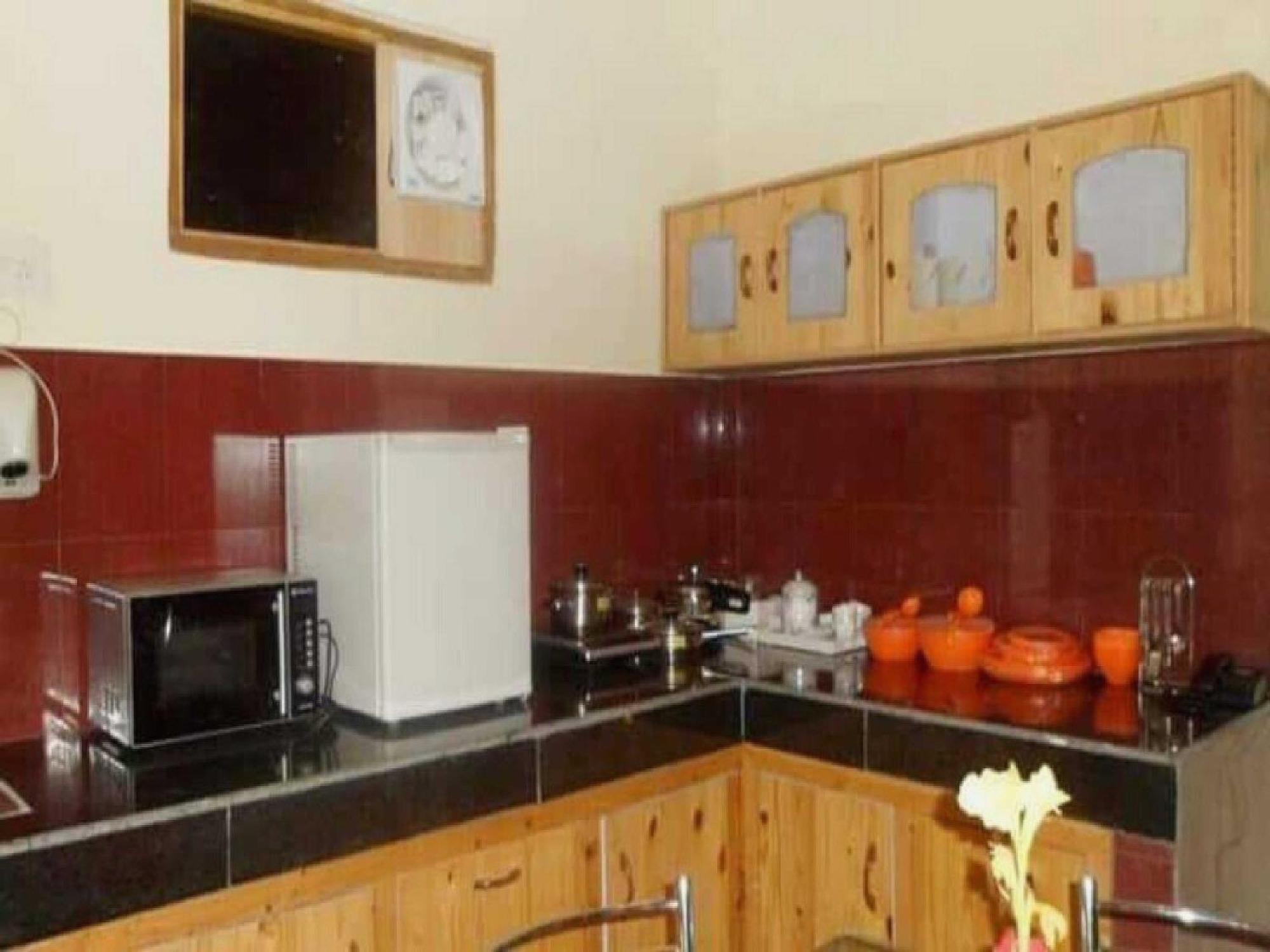 Hotel O Antriksh Cottage Manāli Kültér fotó